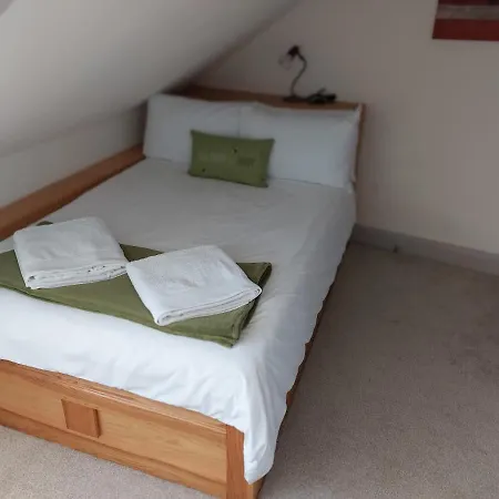 Ellerhow Gasthuis 3*