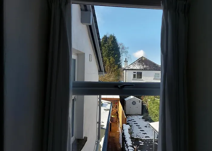 Ellerhow Guest house 3*