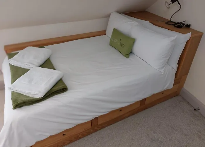 Ellerhow Guest house 3*