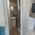 Ellerhow بيت ضيافة 4*